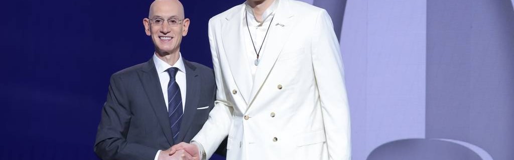 美记:杨瀚森比赛感觉和约基奇很像 空间感知能力好