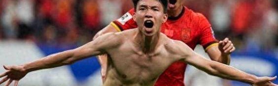 19场10球！王钰栋获法甲8冠队青睐，范志毅：他能踢大巴黎